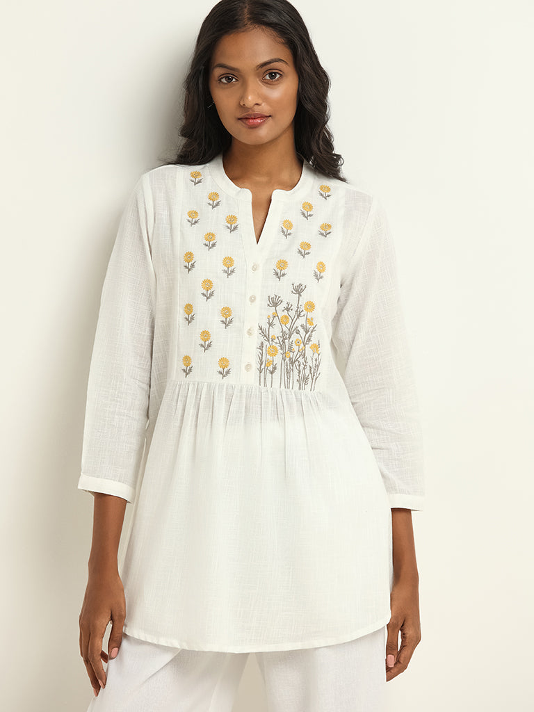 Buy Ethnic Wear for Women Online in India - Westside