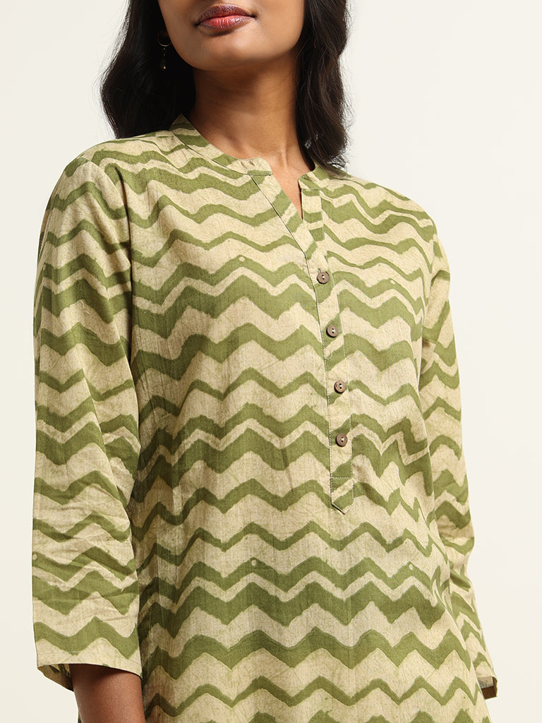 50 Latest Back Neck Designs For Kurti and Salwar Suits (2022) - Tips and  Beauty | Back neck designs, Kurti neck designs, Kurti back neck designs