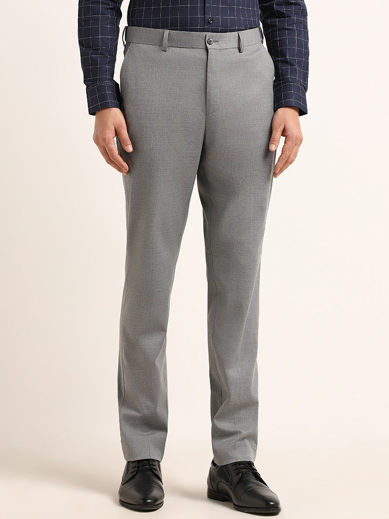 Cotton Brown Men's Solid Slim Fit Stretchable Formal Trouser at Rs  399/piece in Jalandhar