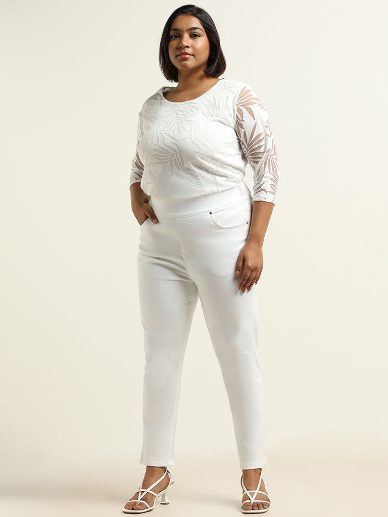 14 Plus Size Jeans Outfits That Will Turn Heads