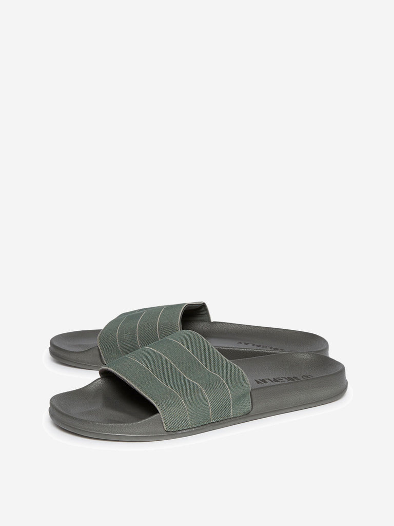 westside chappal