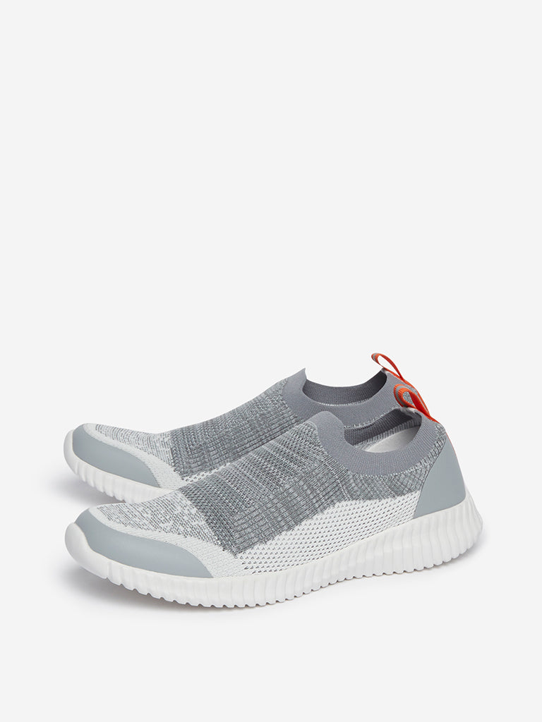 Shop SOLEPLAY Grey Brushstroke Print 