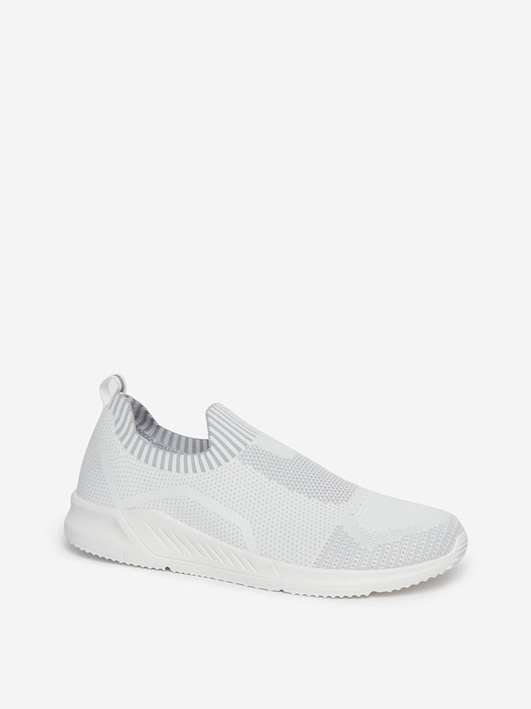 Shop SOLEPLAY White Knitted Slip-On 