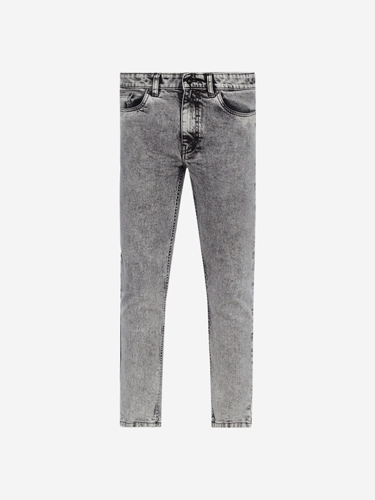 Mens Denim Up to 60 OFF on Jeans for Men Online  Bewakoof