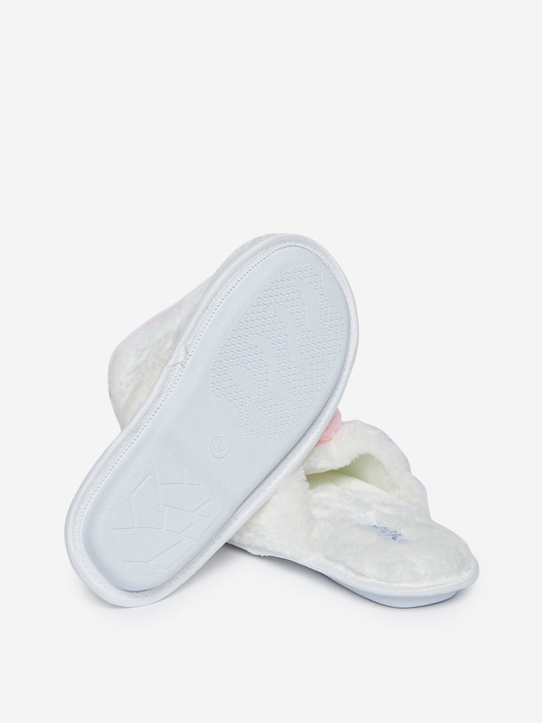 white bedroom slippers