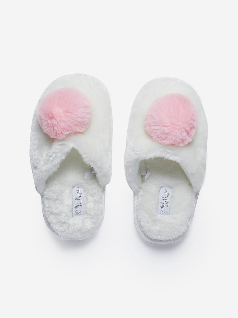 white bedroom slippers