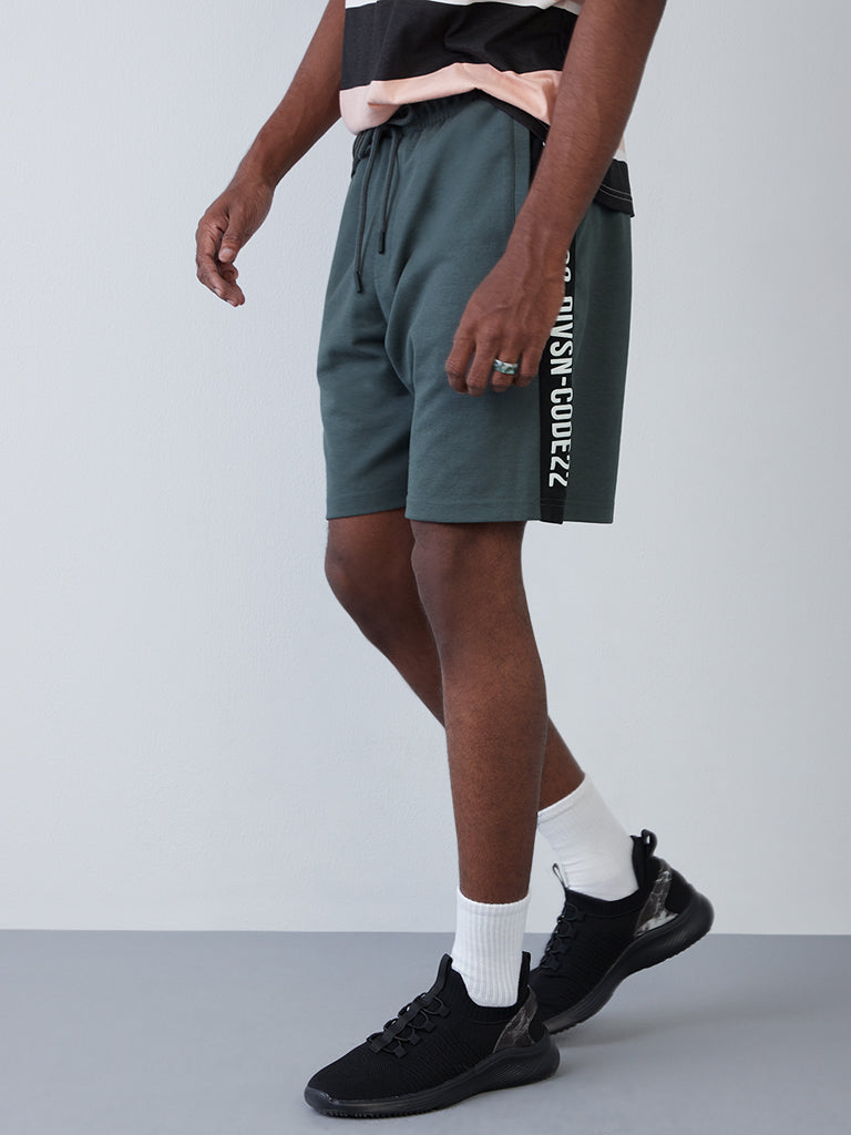laid back US Mail Basket Style Shorts - ショートパンツ