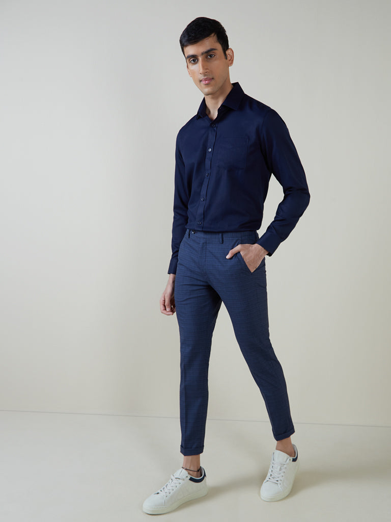 Buy Men Blue Solid Slim Fit Formal Trousers Online  760118  Peter England