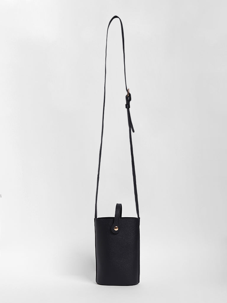 Black friday sale shopping bag promo abstract Vector Image