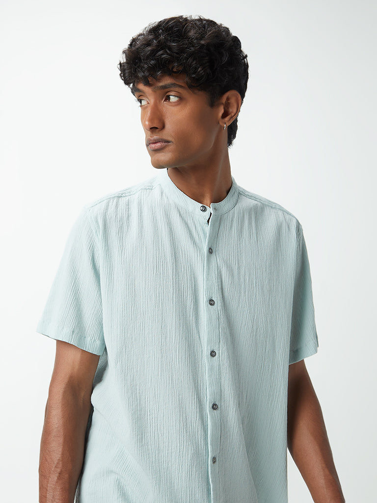 Mandarin collar shirt: cool oriental style for your dress shirt