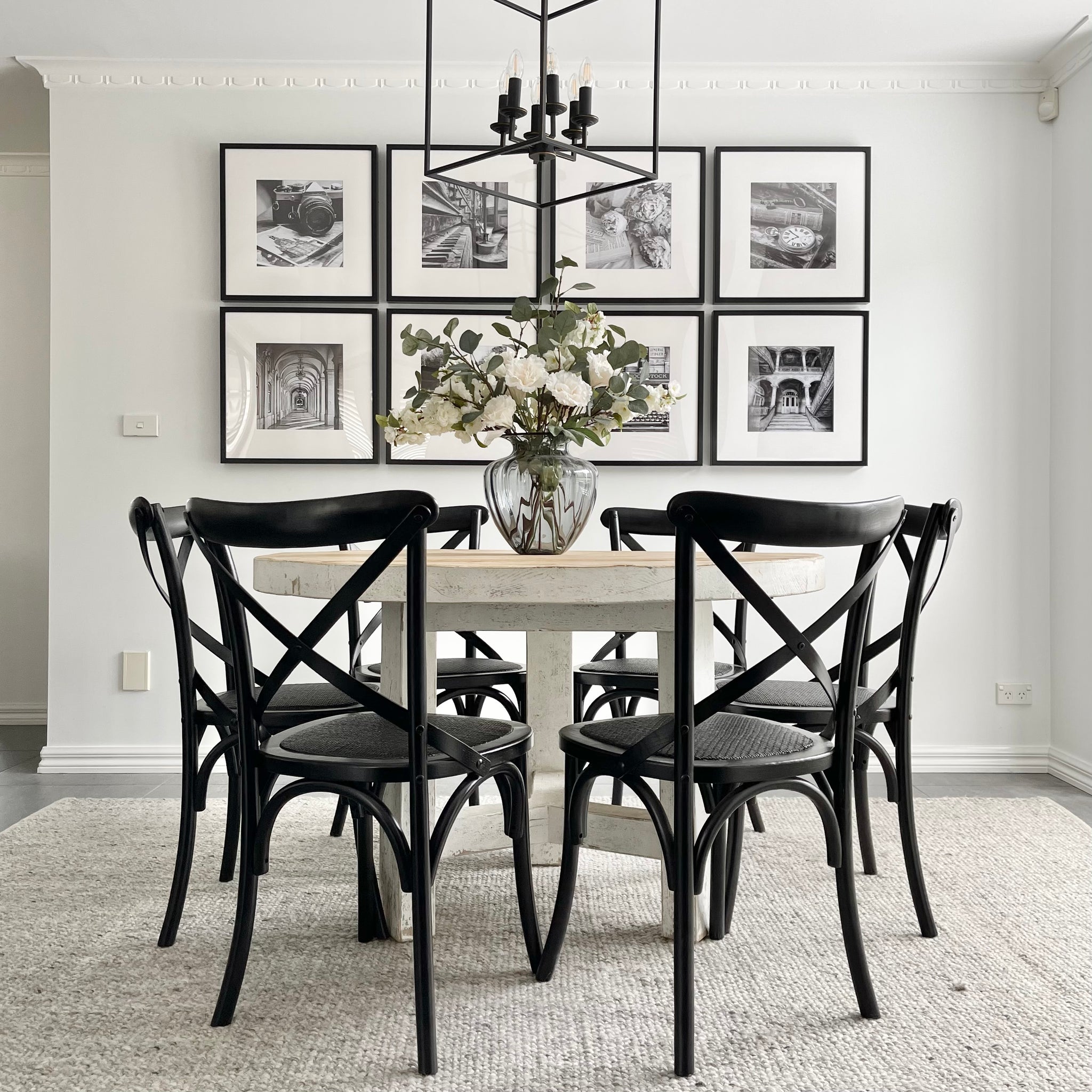 white round farmhouse kitchen table