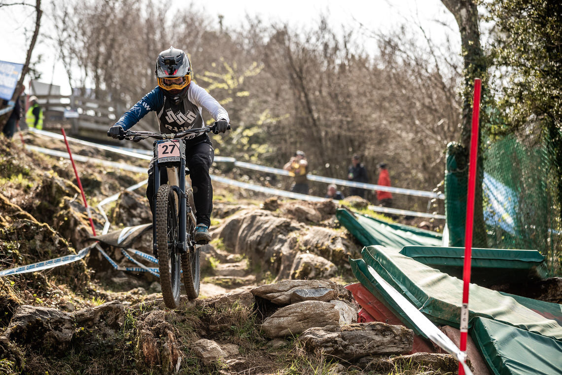 RAAW Downhill Project in Lourdes