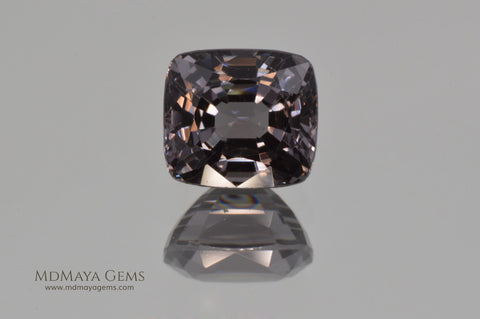 Espinela Gris de 3.25 ct