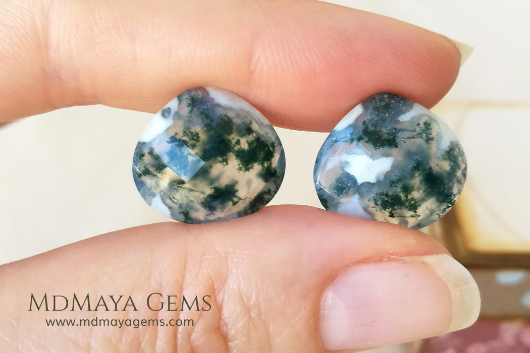 Green Moss Agate with dendritic inclusions. Cabochon Cut. 14.60 cts