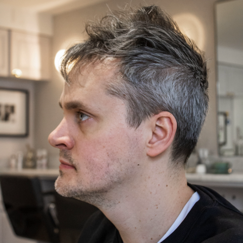 The art of covering men's grey hair