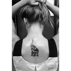 tatoo elephant haut du dos