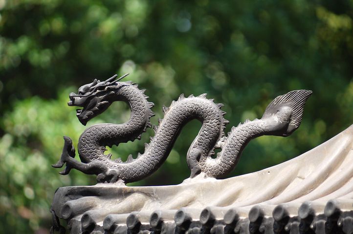 statue dragons