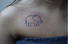 tatouage elephant sur la poitrine