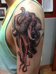 tatouage elephant pieuvre