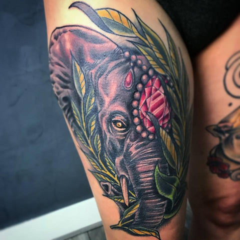 tatouage éléphant traditionnel