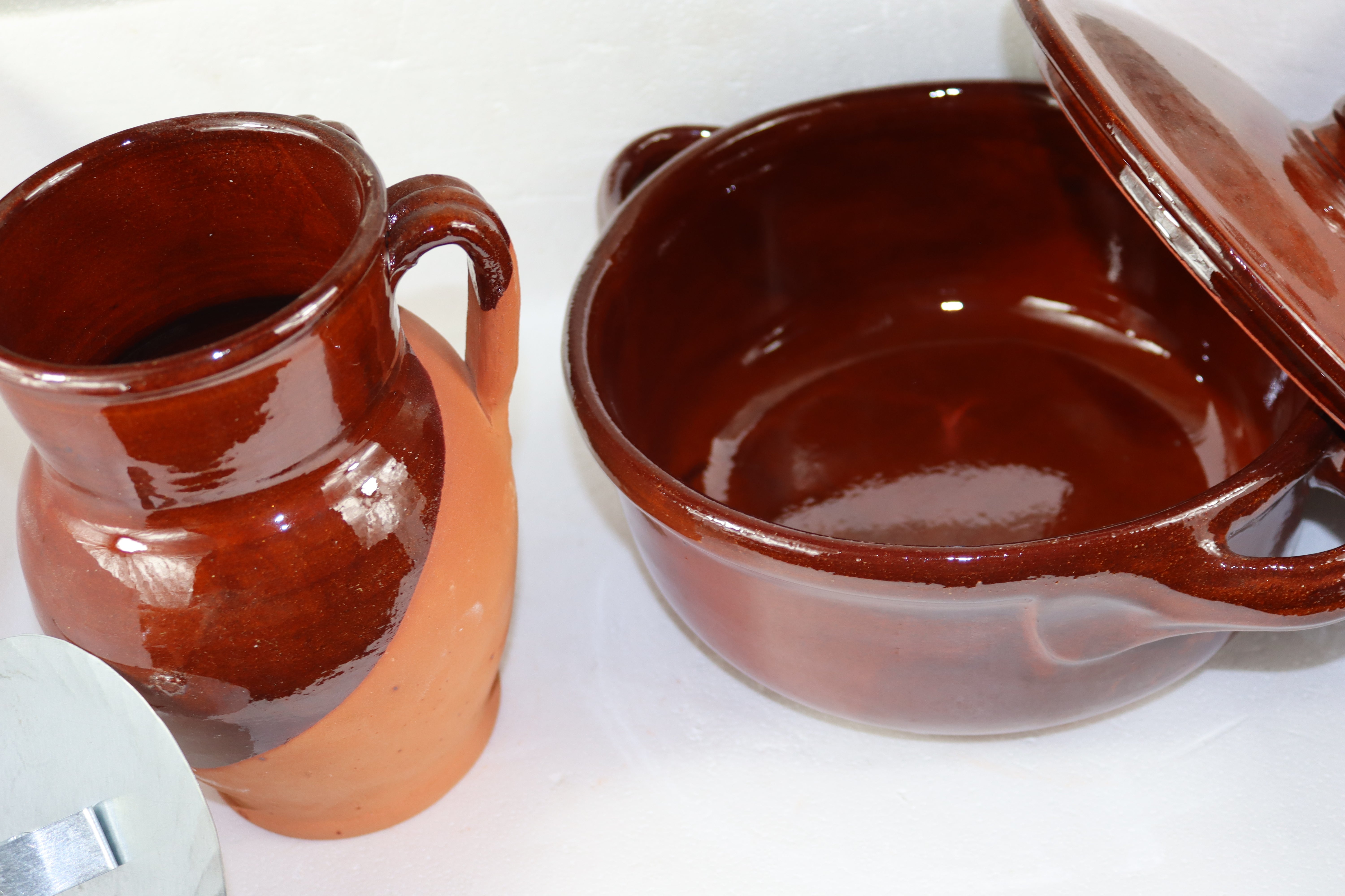 set di pentole in terracotta