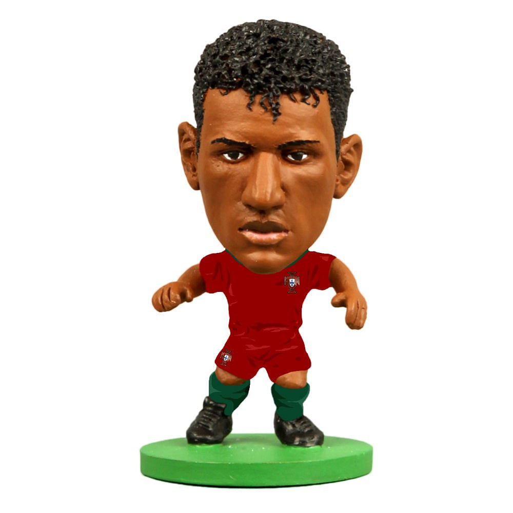  SoccerStarz Portugal Ronaldo Figure (2 inches Tall) : Sports &  Outdoors