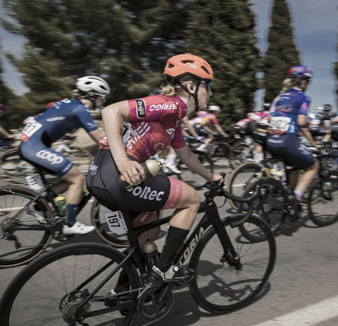 Soltec Team UCI Women's Continental viste BRK23 en La Vuelta a España Femenina