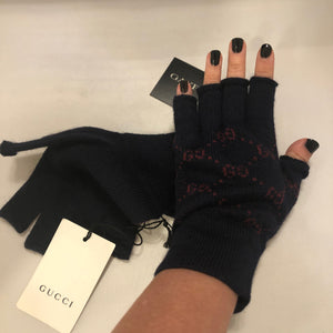 gucci fingerless gloves