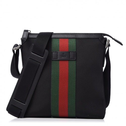 Gucci // Black GG Nylon Messenger Bag – VSP Consignment