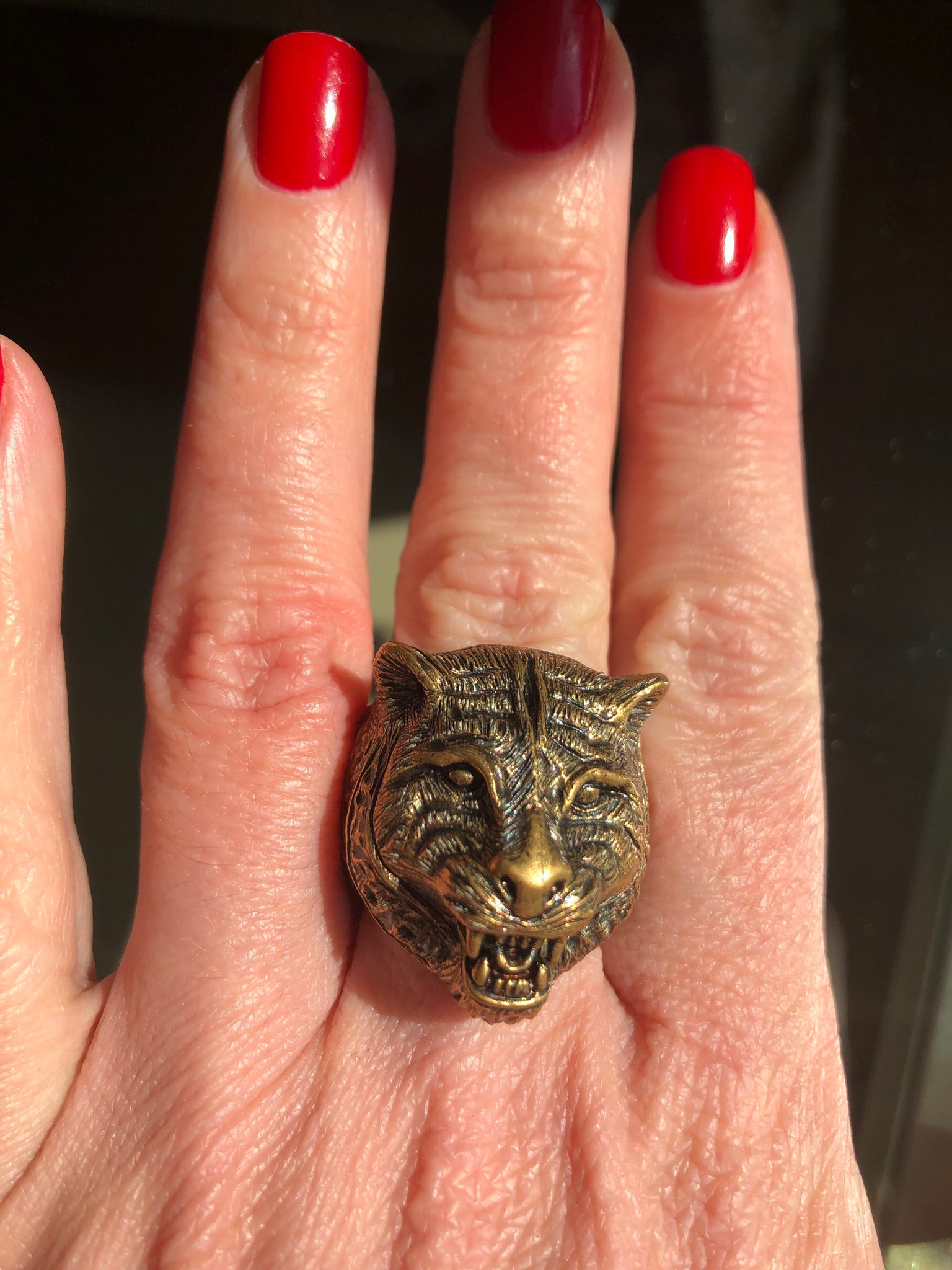 gucci feline ring gold