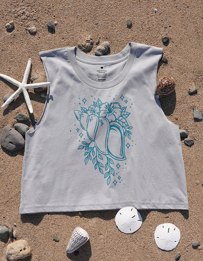 Crimson tavernorlando she sells seashells crop tank