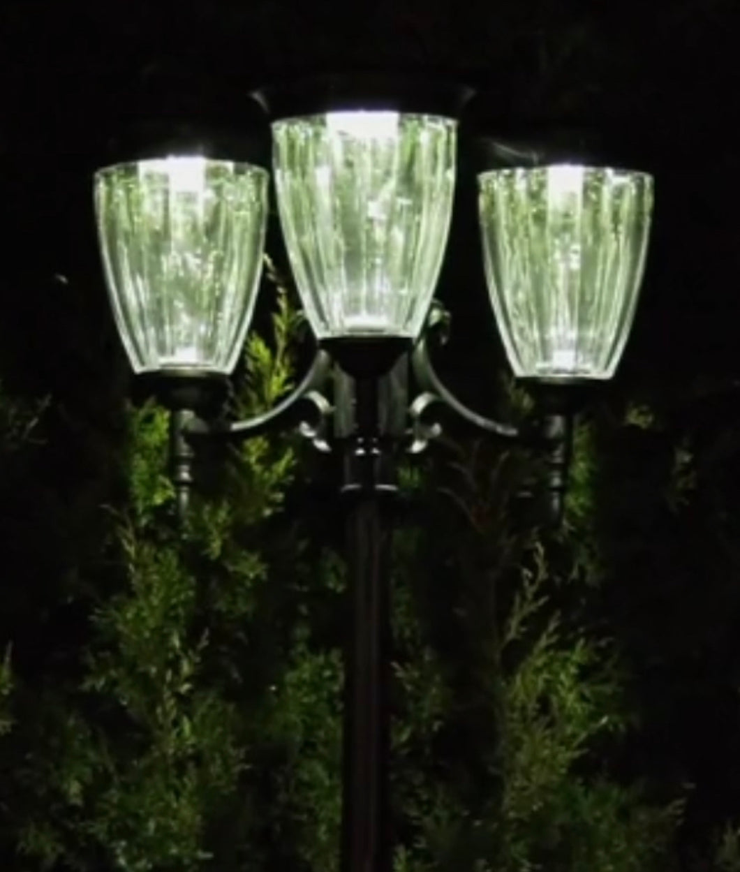 energizer lamp post