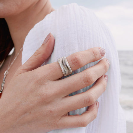 Designer Style Sterling Silver Mesh Ring | Eve's Addiction® | Eve's