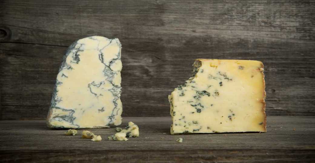 best drink with blue cheese - cheese gift sets UK