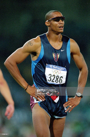 28 Sep 2000: Chris Huffins of the USA gets ready to run in the Men's Decathlon Event during the 2000 Sydney Olympic Games at the Olympic Stadium in Sydney , Australia.Mandatory Credit: Andy Lyons /Allsport https://www.gettyimages.com/detail/news-photo/chris-huffins-of-the-usa-gets-ready-to-run-in-the-mens-news-photo/729616?adppopup=true