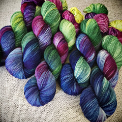 May flowers handdyed yarn