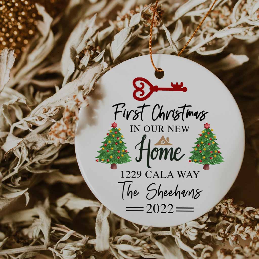 https://cdn.shopify.com/s/files/1/0267/0608/4013/products/first-christmas-in-our-new-home-v1-personalized-ceramic-ornament-538622.jpg?v=1667700311&width=1024