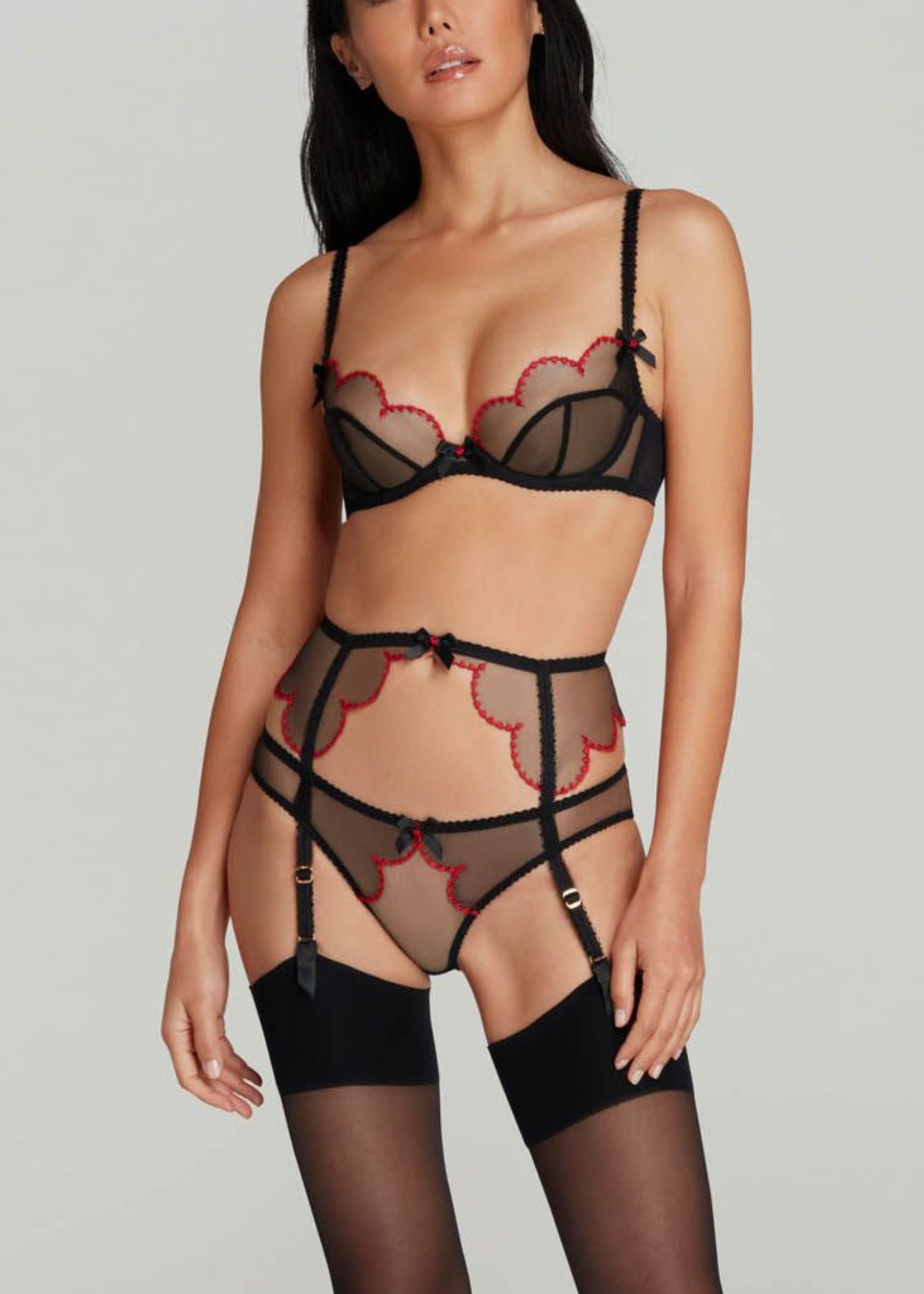 Lorna Heart Suspender (Black / Red)