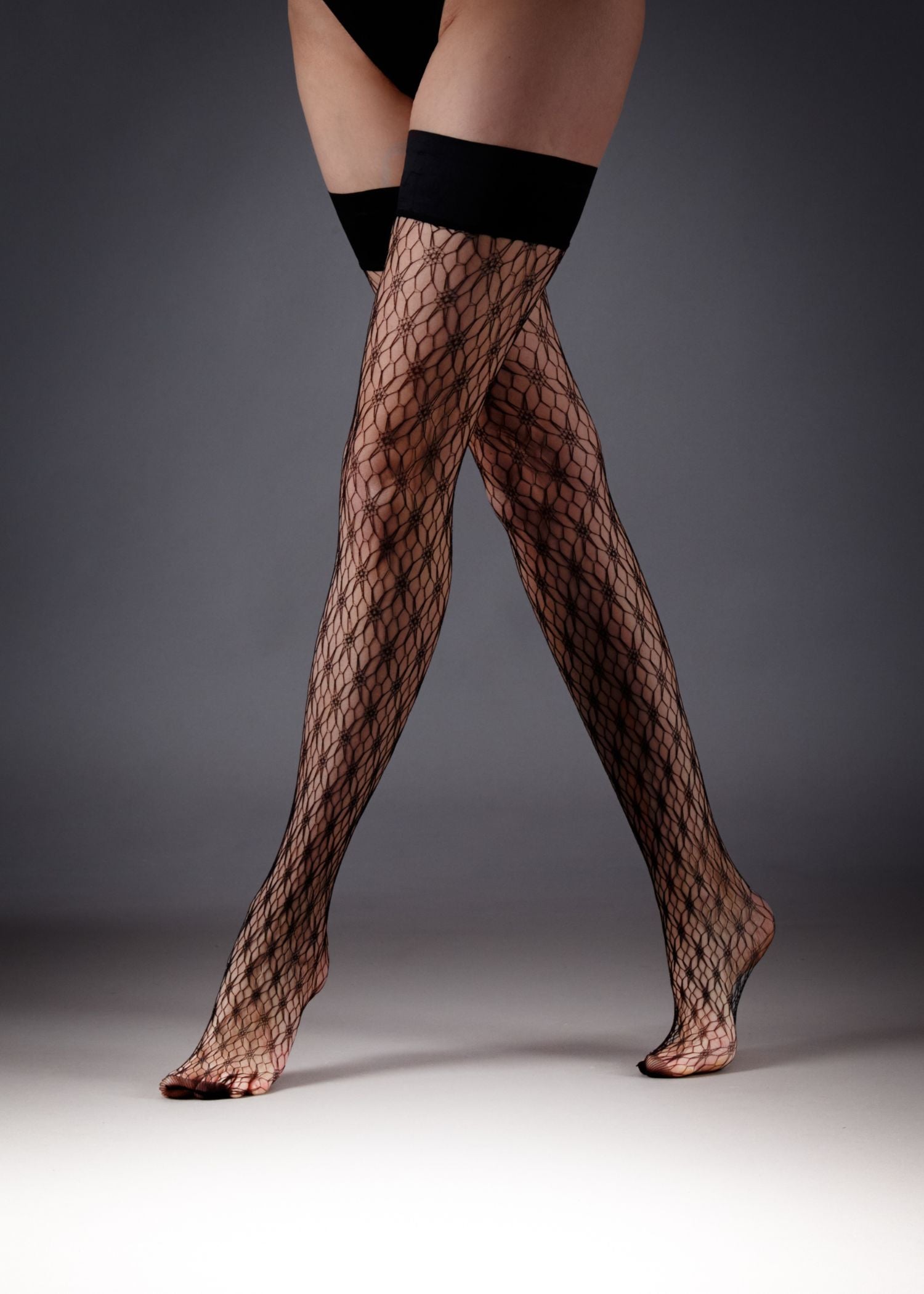 Graphic Star Fishnet Leg / Plain Top Hold Ups (Black)