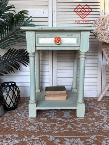 Miss Mustard Seed’s Milk Paint Layla’s Mint and Linen painted side table