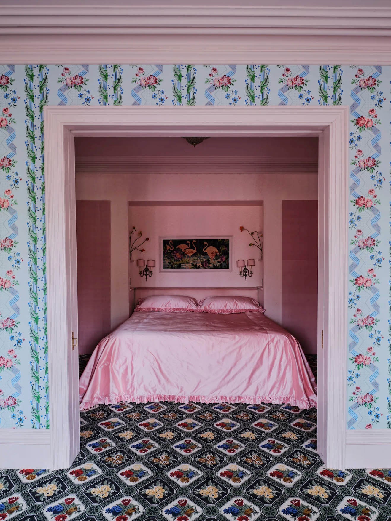 Lily Allen and David Harbour pink bedroom with vintage zuber wallpaper