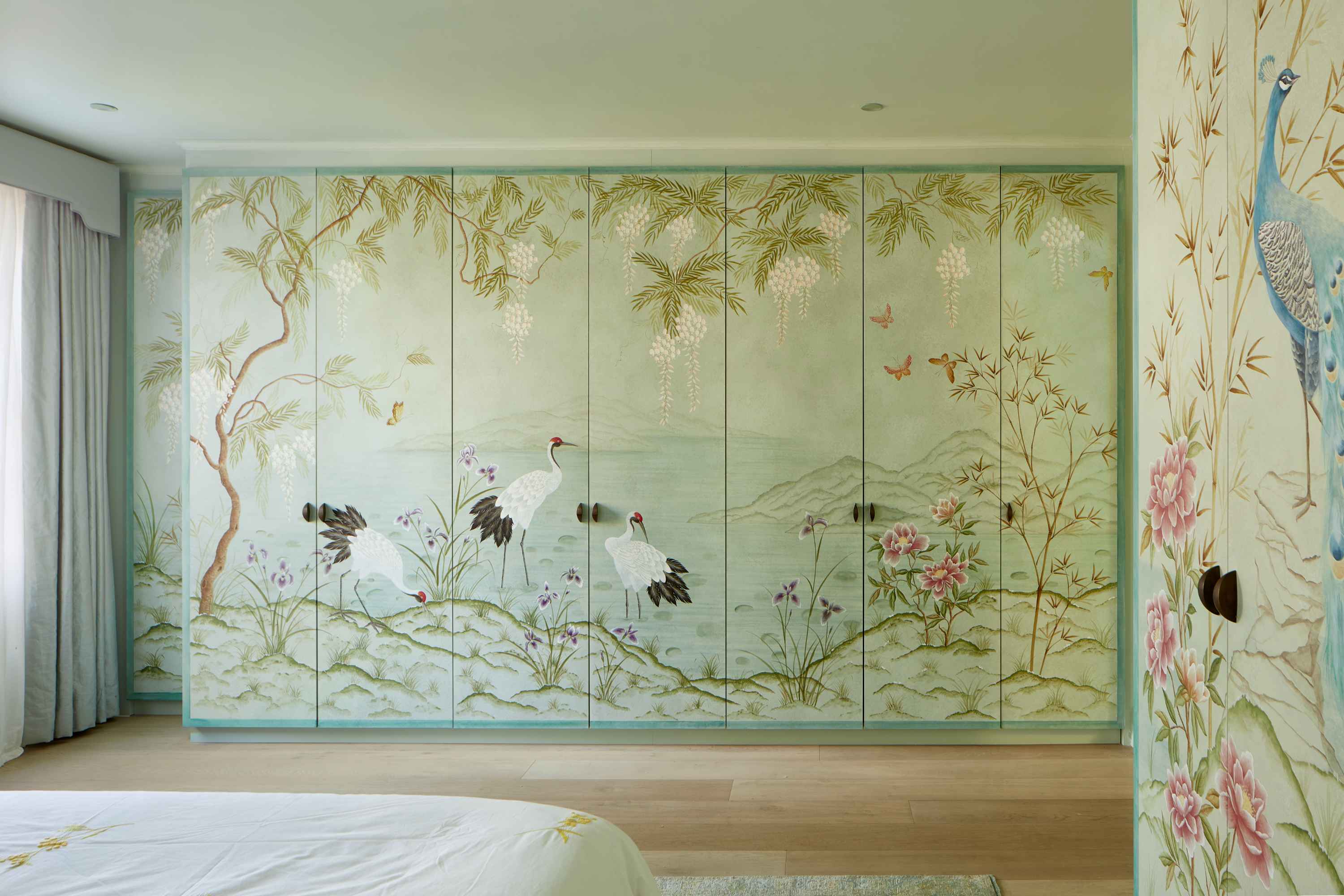 Chinoiserie wardrobe mural hand painted by Diane Hill