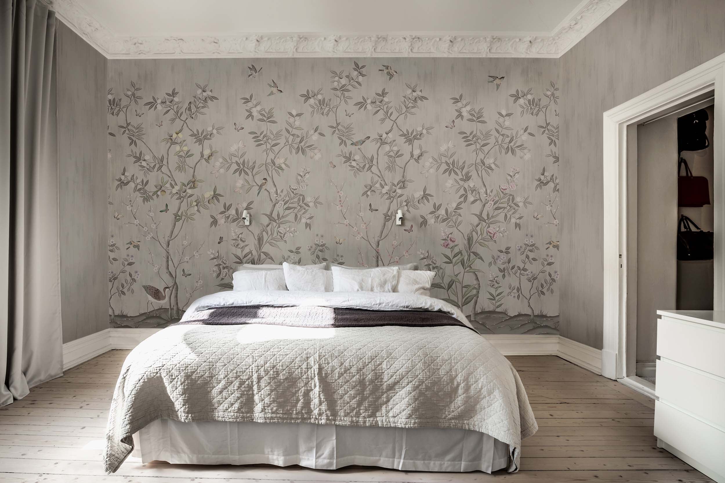 'Chinoiserie Chic, Powder Beige' wallpaper by Diane Hill for Rebel Walls