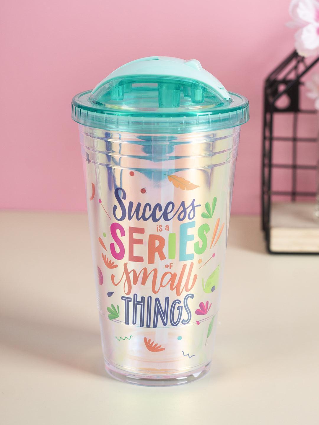 https://cdn.shopify.com/s/files/1/0267/1699/5754/files/market-99-450ml-sipper-tumbler-with-straw-tumblers-2-29022176084138.jpg?v=1697013484&width=1080