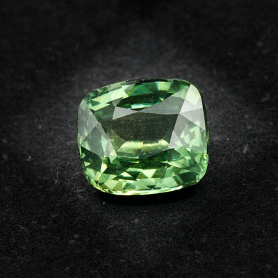 Saphir vert 1.46 carats coussin