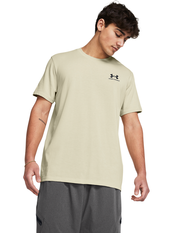 Picture of Men's UA Logo Embroidered Heavyweight Short Sleeve