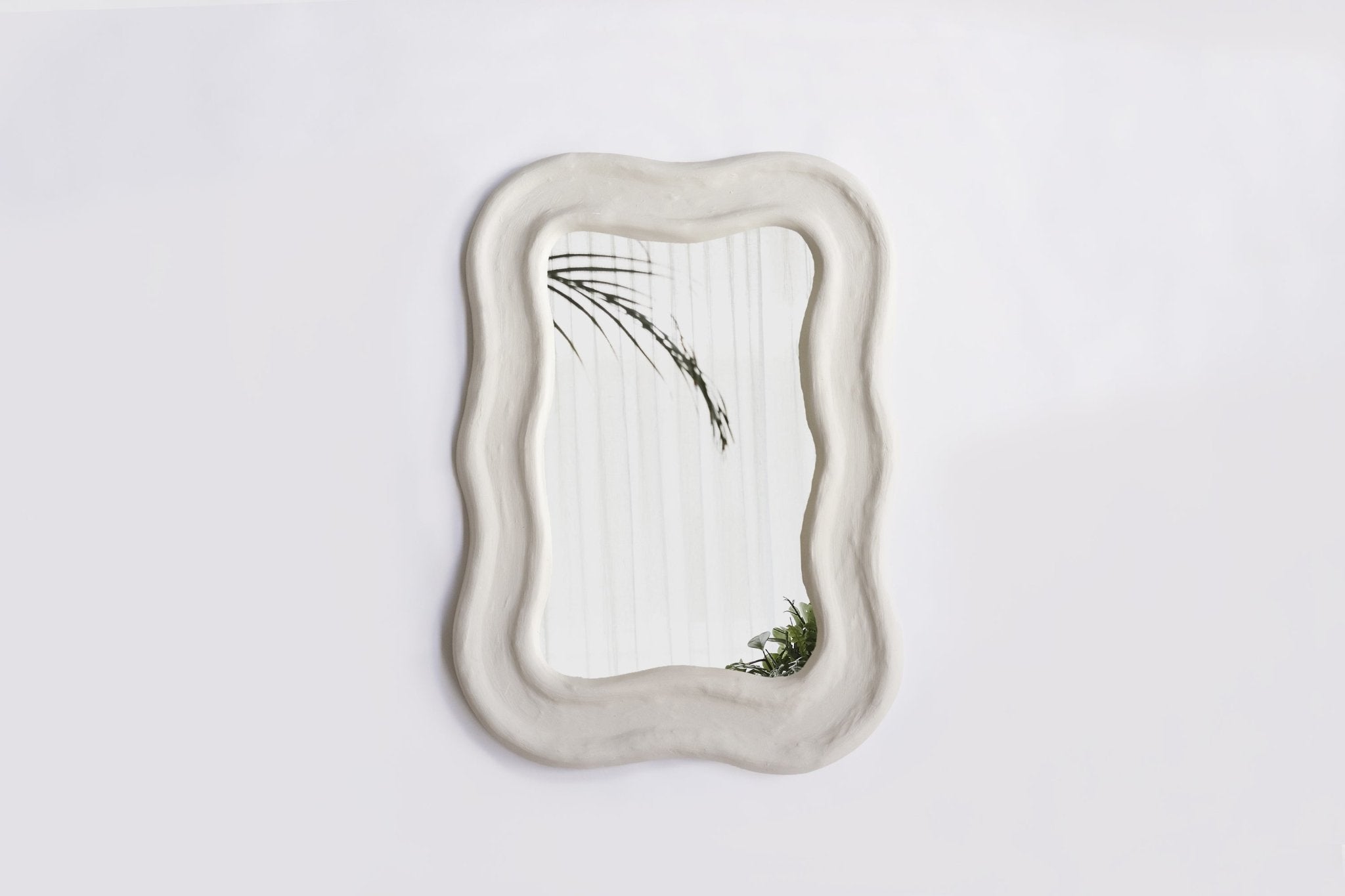 Lucy Montgomery X Jardan Onda Mirror Medium | Jardan Homewares