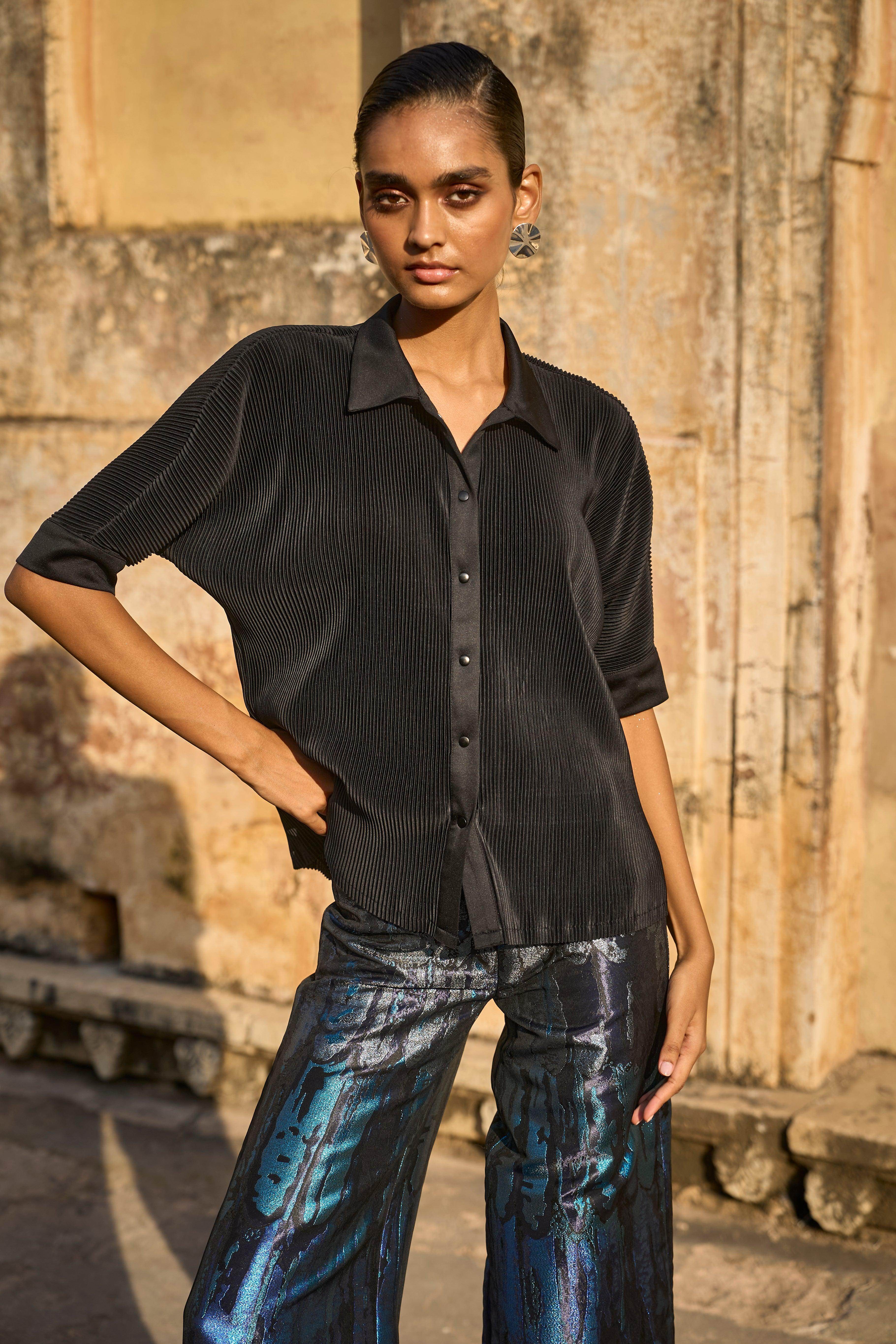 PLEATED SHIRT