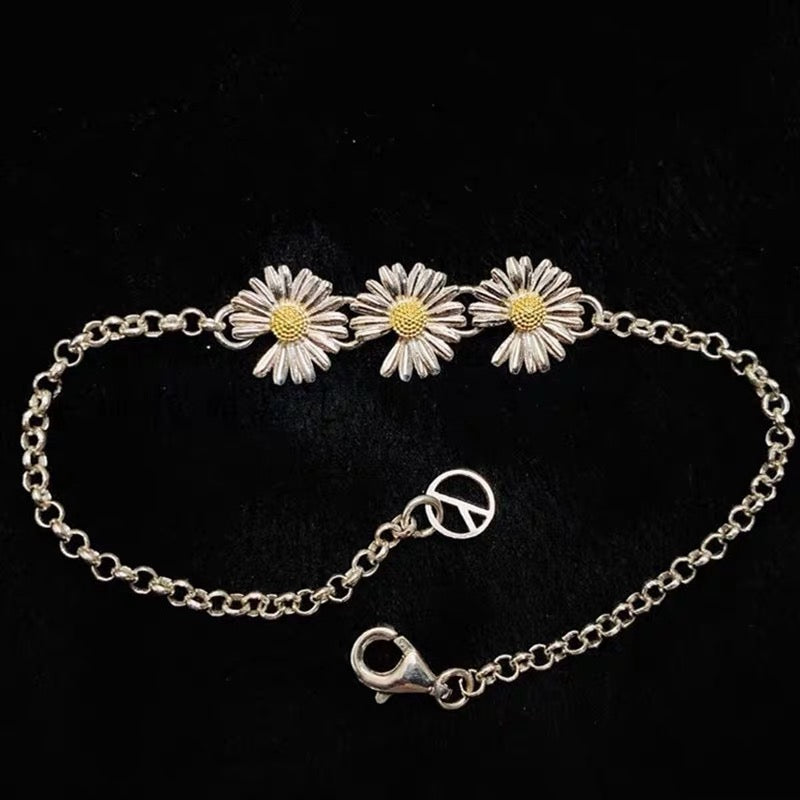 PEACEMINUSONE Daisy Bracelet – Youthgenes Market