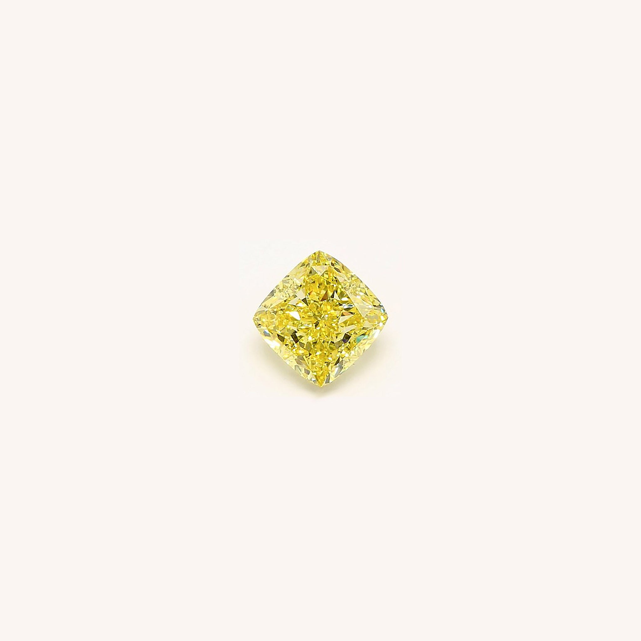 休日限定 m56-0.183ct Yellow FANCY セールの時期に安く購入 VIVID ...